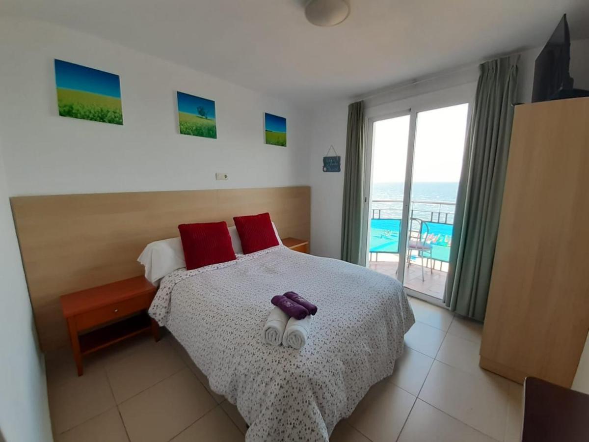 Hostal Mozaik Lloret 료렛 드 마르 외부 사진