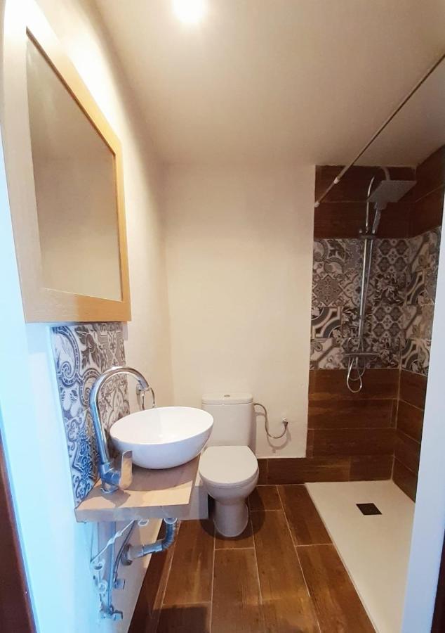 Hostal Mozaik Lloret 료렛 드 마르 외부 사진