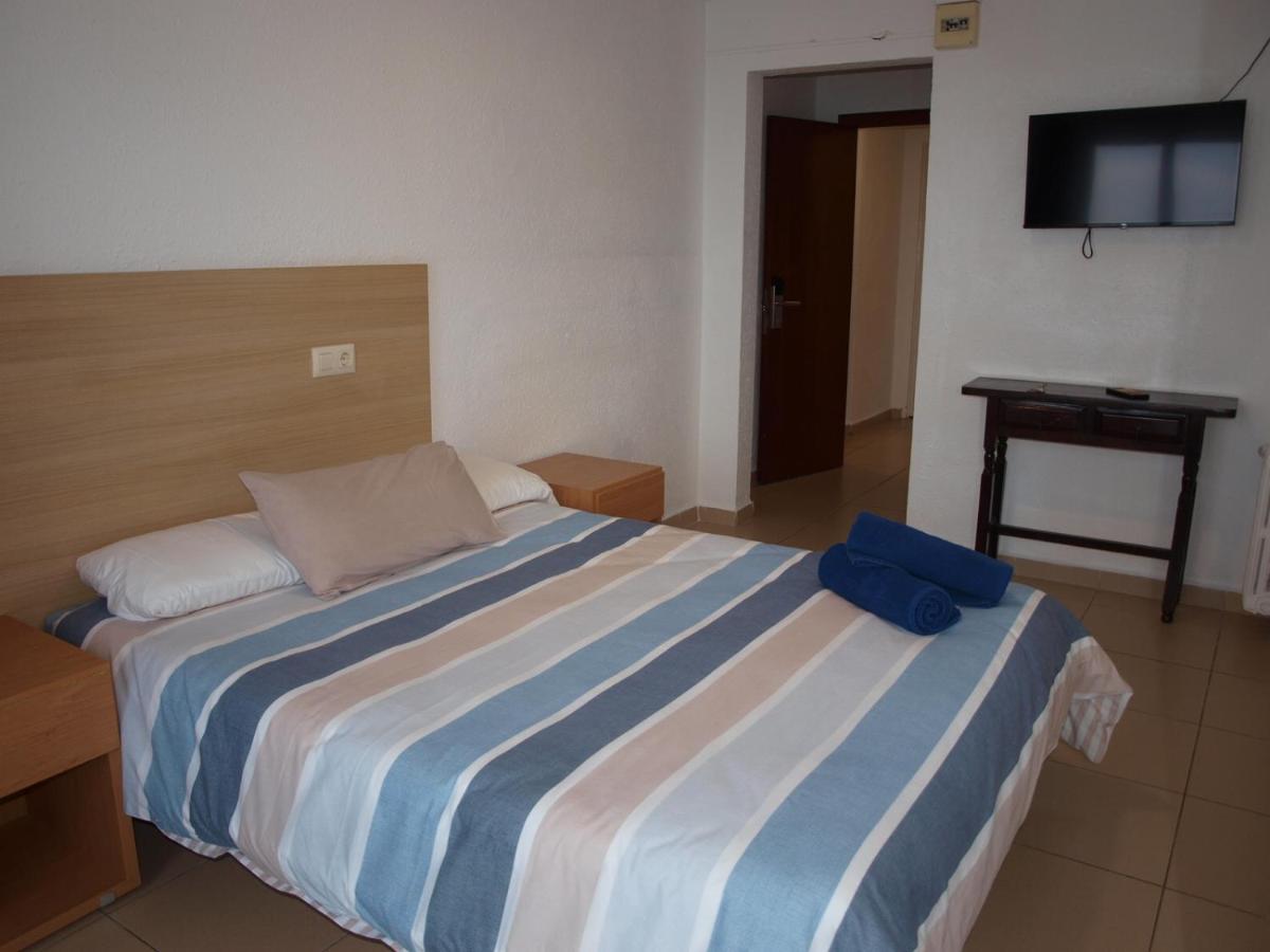 Hostal Mozaik Lloret 료렛 드 마르 외부 사진